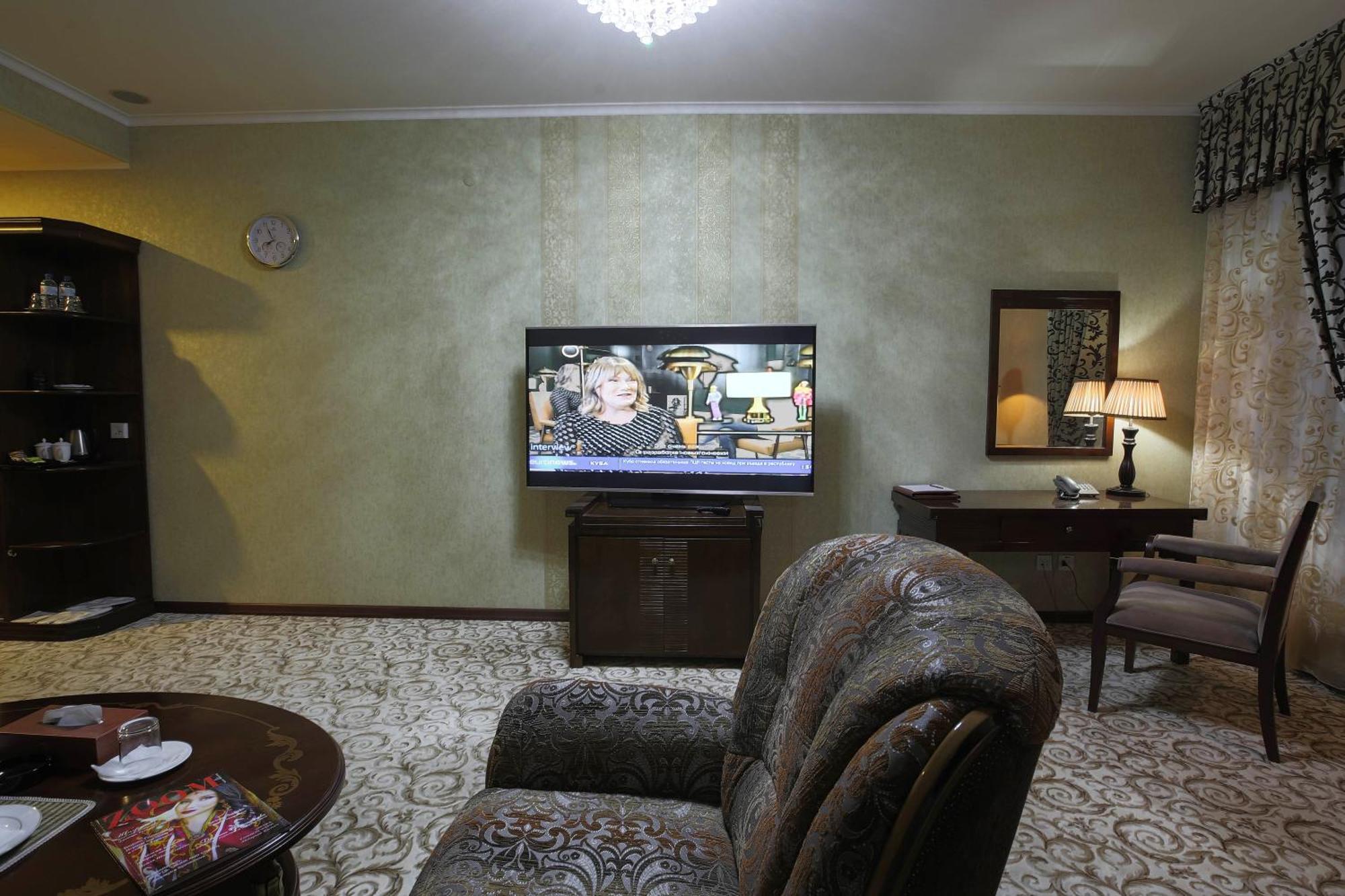 Zargaron Plaza Hotel บูคารา ภายนอก รูปภาพ