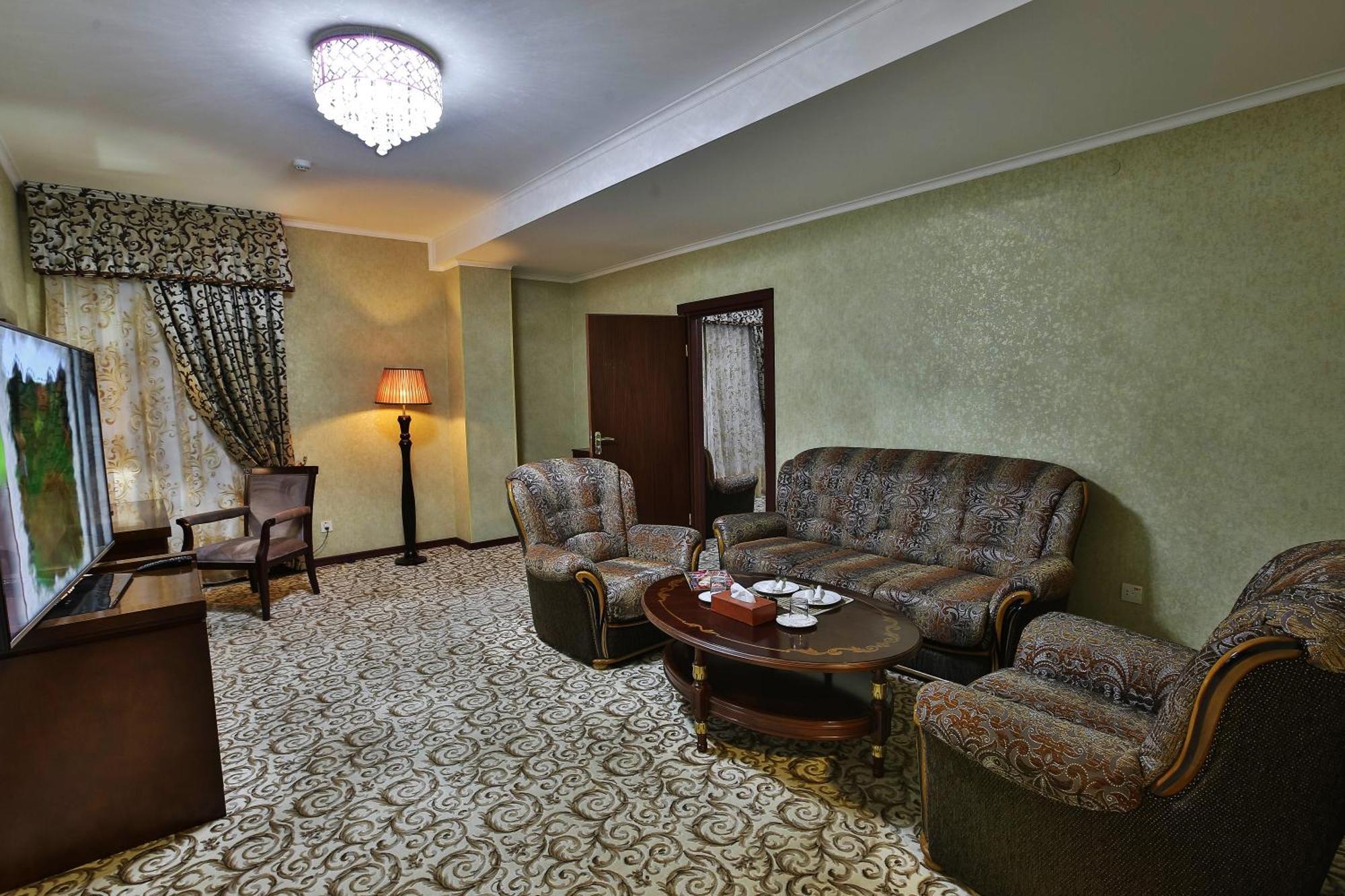 Zargaron Plaza Hotel บูคารา ภายนอก รูปภาพ