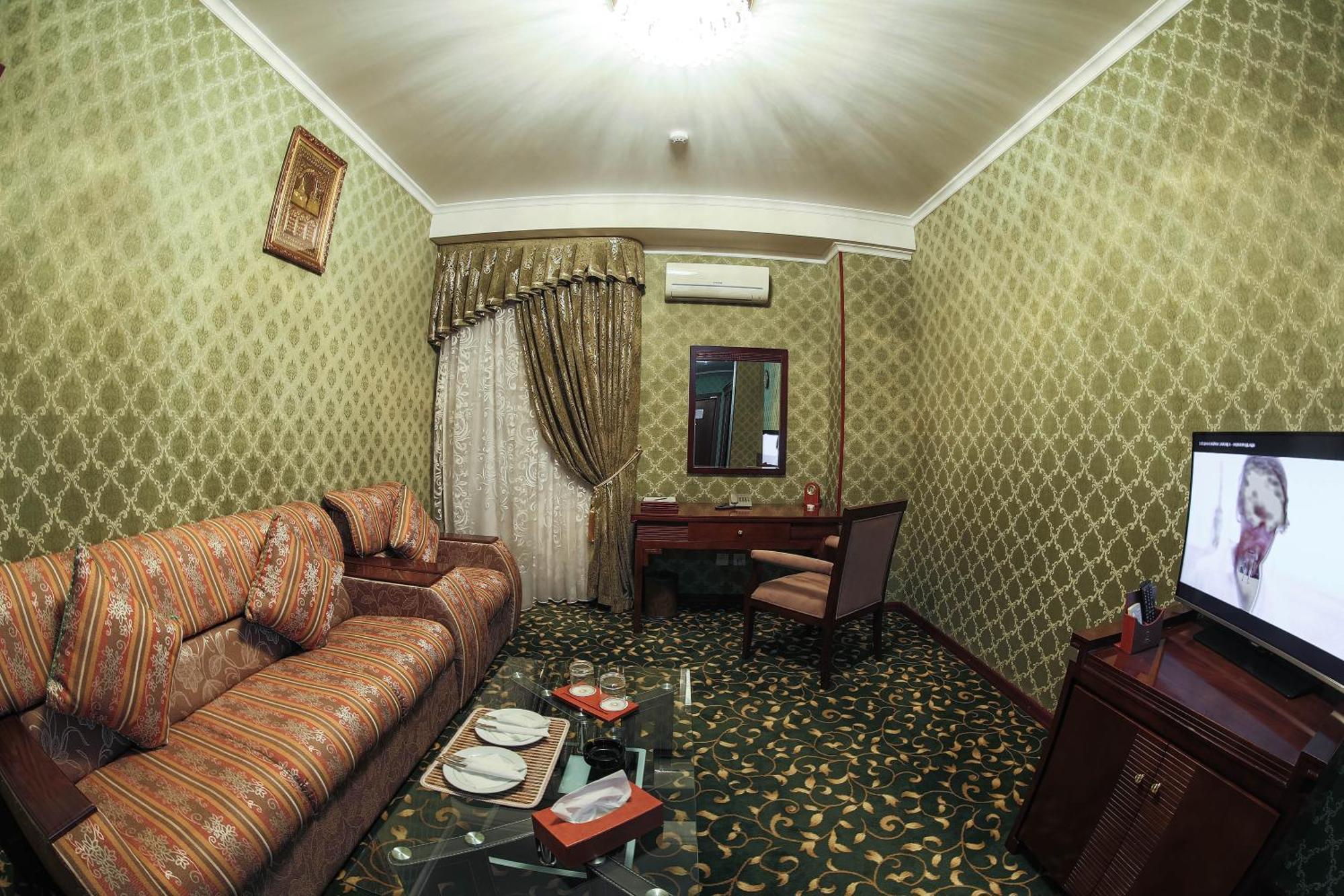 Zargaron Plaza Hotel บูคารา ภายนอก รูปภาพ