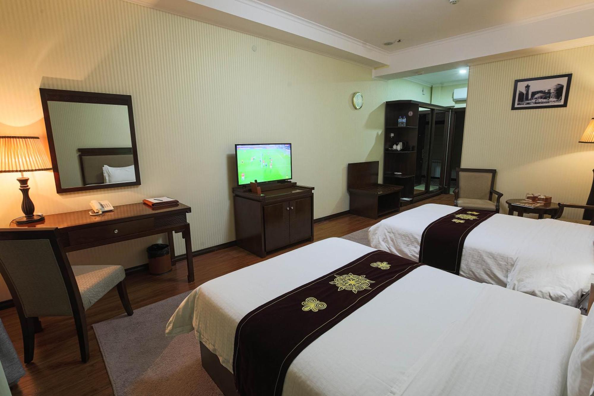 Zargaron Plaza Hotel บูคารา ภายนอก รูปภาพ